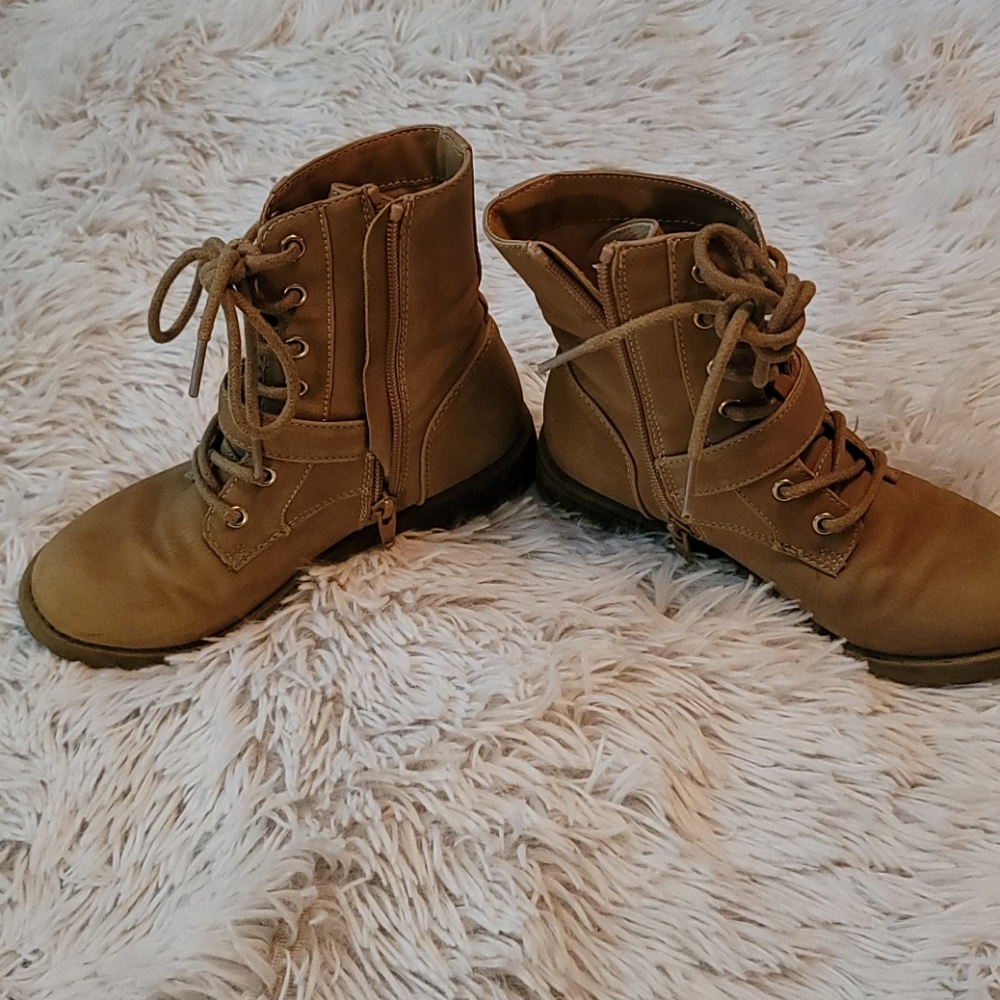 Size 1 boots